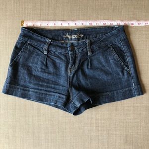 American Rag shorts. Size 3 women